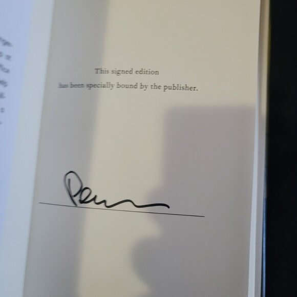 **SIGNED** NEW The Kind Worth Saving by Peter Swanson, First 1st Edition - Picture 2 of 4